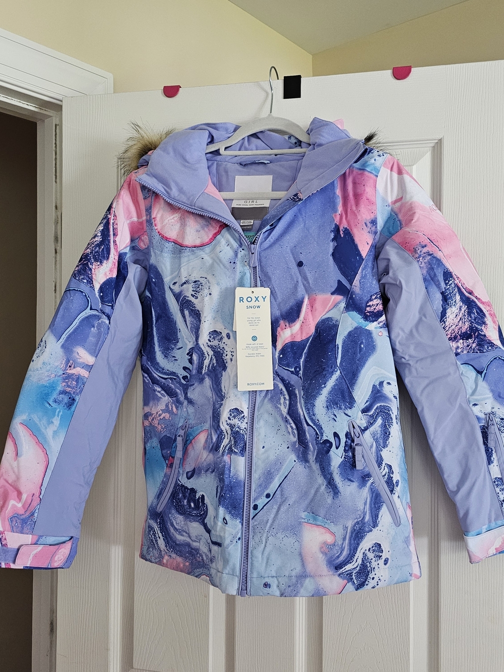 NWT Roxy Girls' Lilac Marble Print Snow Jacket